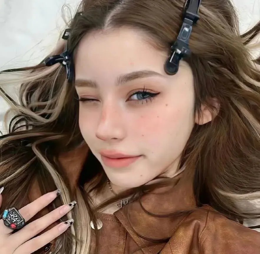 阴牙人